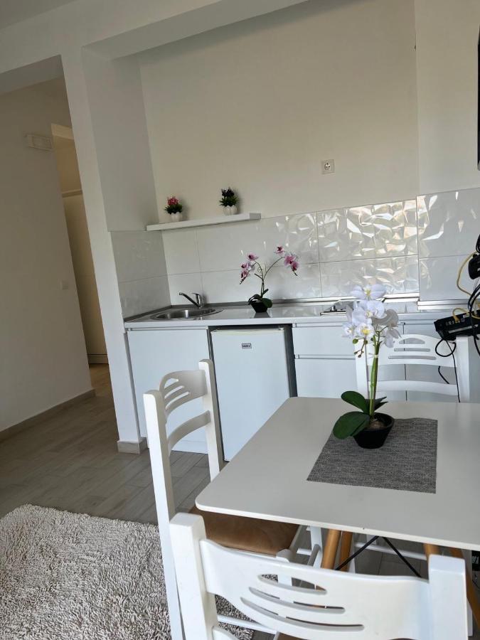 Rasi Luxury Apartments Ulcinj Exterior photo